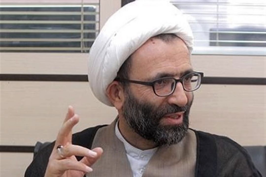 سلیمی: آقای" روحانی"، علیه گران‌فروشی كه اتفاقاً بخشی در دولت است اقدام كنید