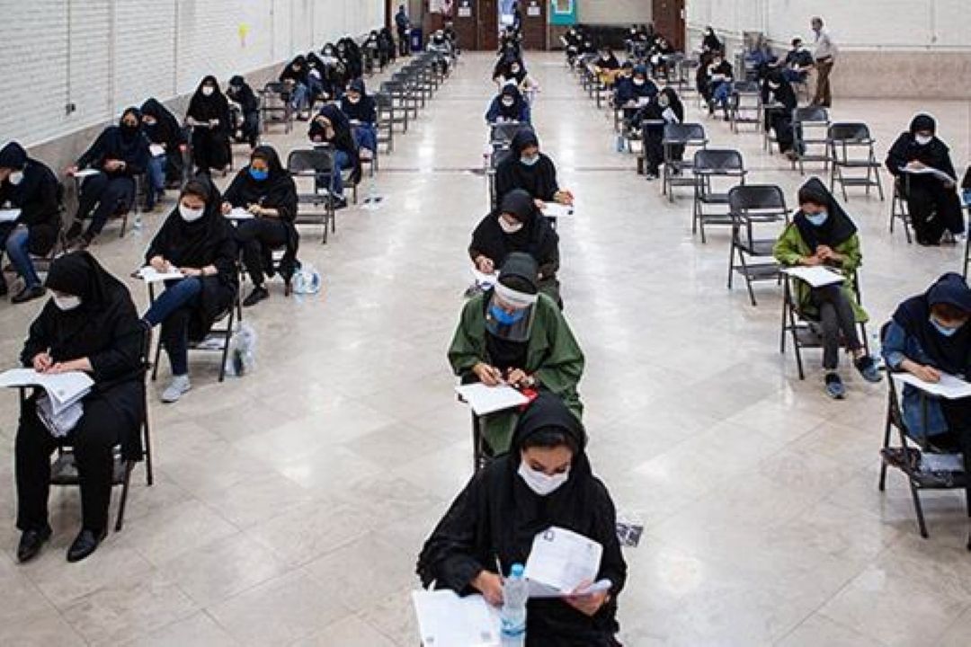 عده‌ای ستاد ملی كرونا را برای برگزاری كنكور تحت فشار قرار می‌دهند