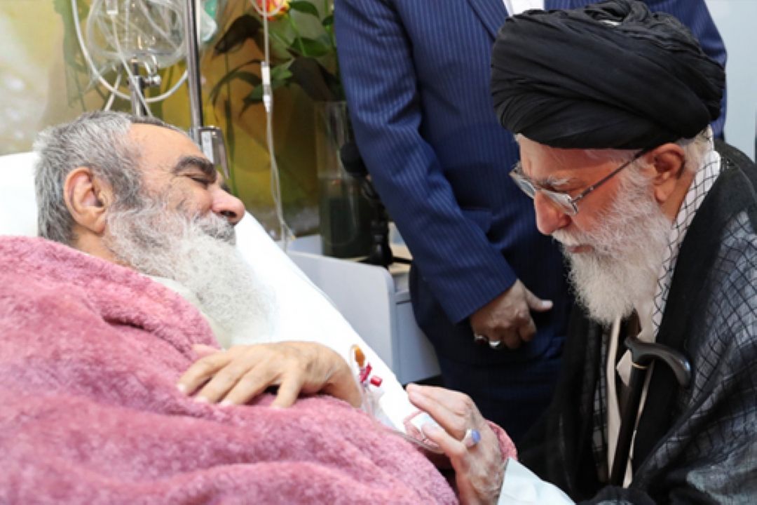 رهبر انقلاب اسلامی از آیت الله مظاهری عیادت كردند 