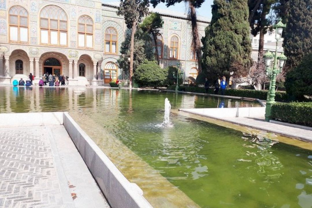ورودی كاخ گلستان از سمت خیابان ناصرخسرو باز می شود