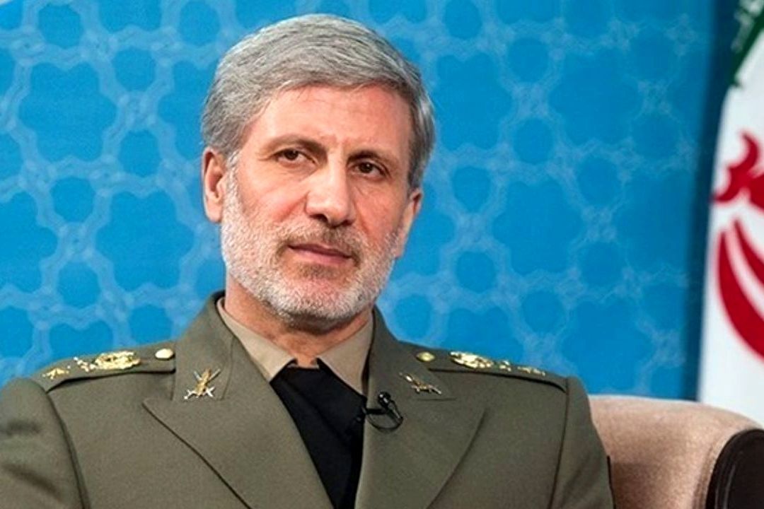 ایران صاحب صنعت بالغ در صنایع دفاعی كشور/ هیچ قدرتی نمی‌تواند مانع حركت روزافزون ملت ایران شود