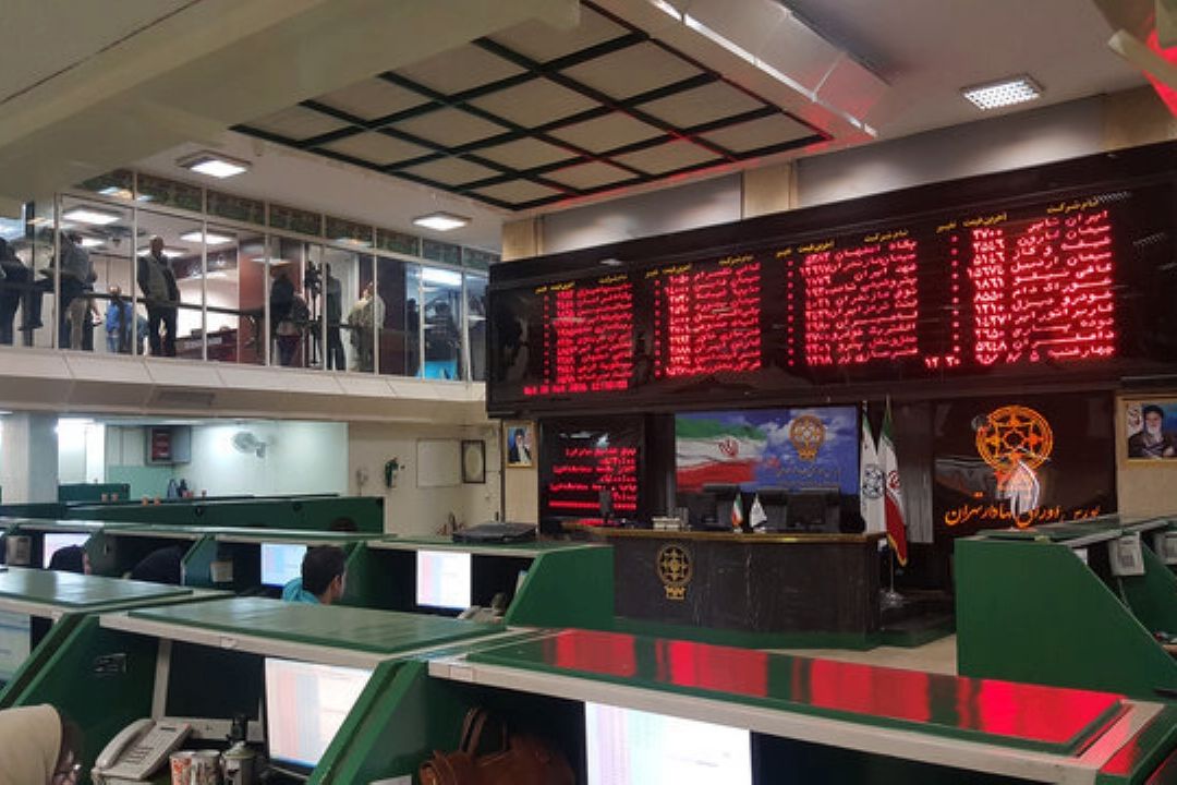 مجلس به وظیفه نظارتی خود درباره بورس عمل نكرد