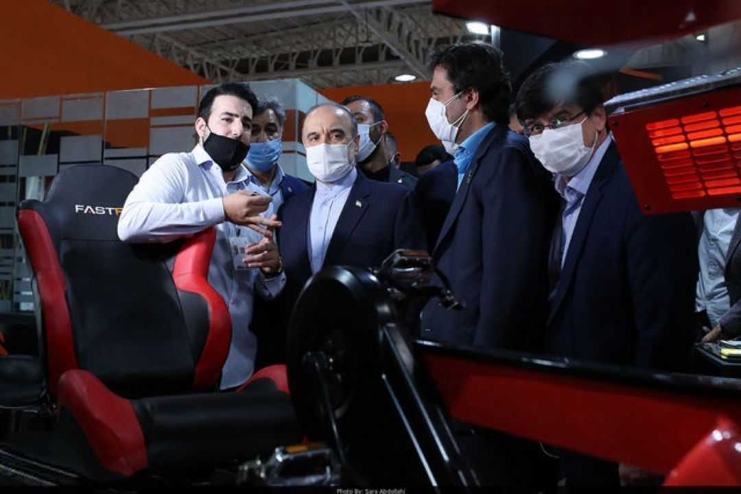 اگر رویكرد همه استفاده از تولیدات داخل باشد، تولیدكنندگان هم می‌توانند كیفیت‌شان را بالا ببرند