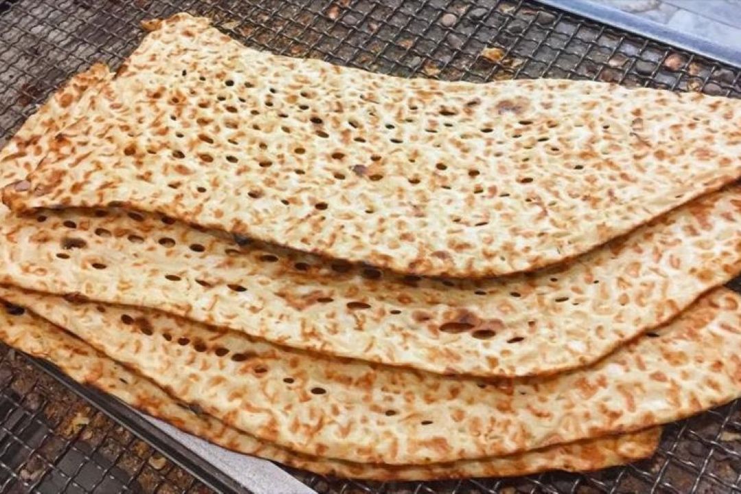 اضافه شدن روزانه 300 تا 400 هزار تومان به هزینه نانوایی ها