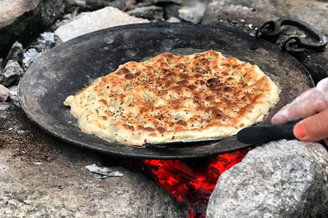 نان خونه پزی یكی از نان های استان یزد است