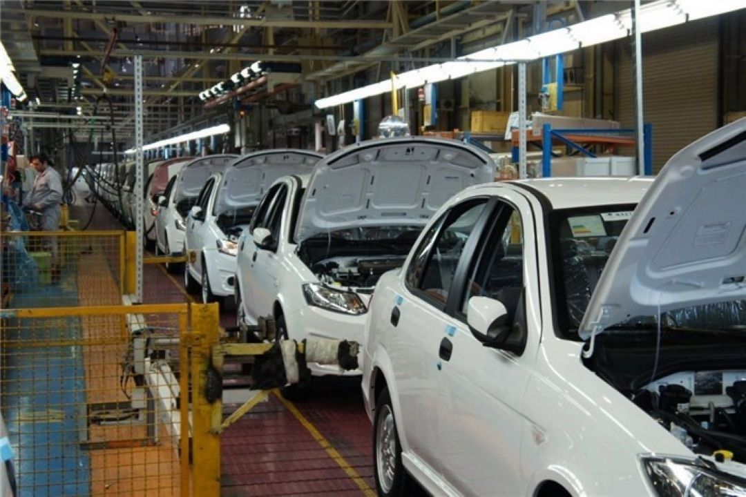 تعرفه واردات قطعات، تنها 40 درصد از نیاز خودروسازان را تامین می كند