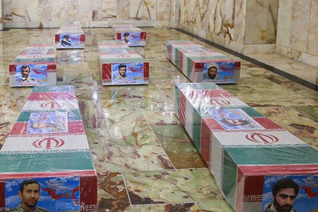 طواف و اقامه نماز بر «شهدای خان طومان» در حرم مطهر رضوی/ بدرقه از معراج شهدای مشهد