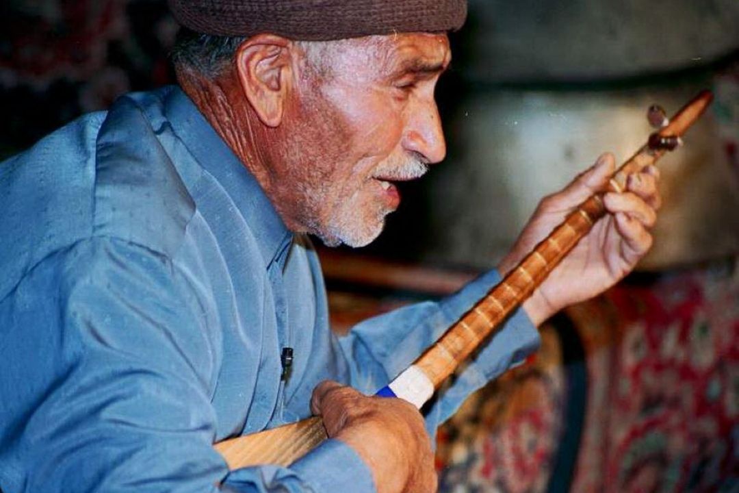  بررسی موسیقی خراسان جنوبی در ترانه باران
