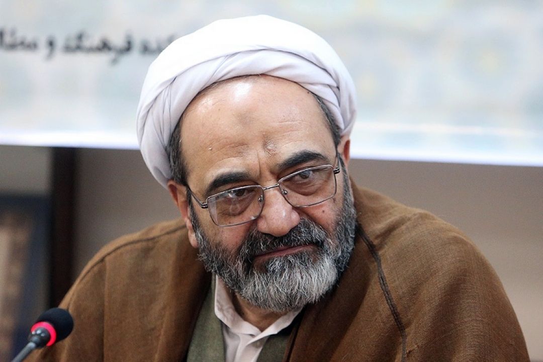 مكرون؛ «مكری» است كه نابود خواهد شد