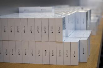 كشف 2000 كارتن موبایل اپل در دزفول