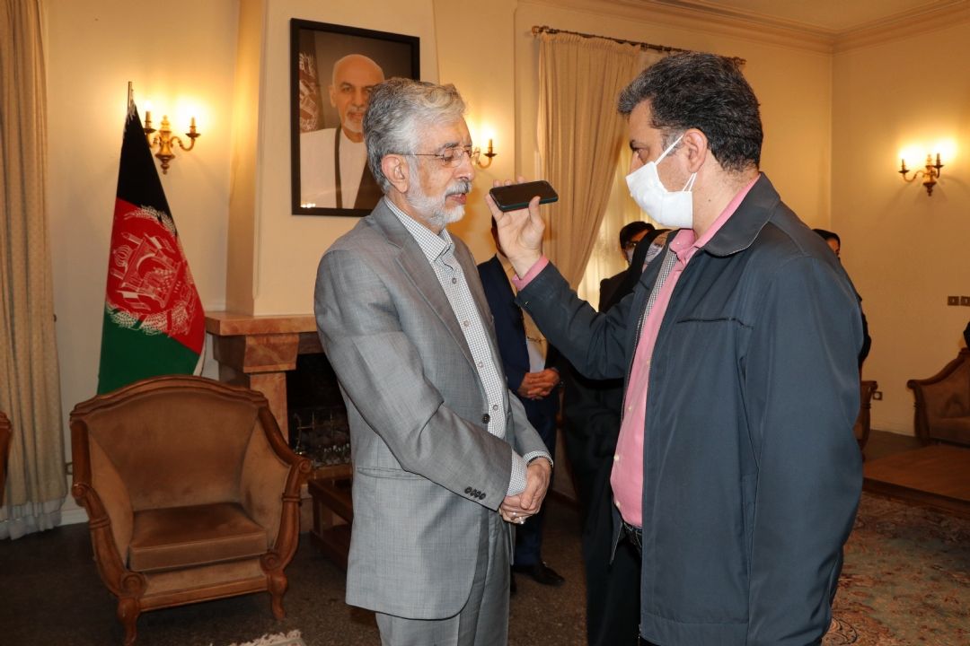 افغانستان بخشی از قلمرو بزرگ زبان فارسی است