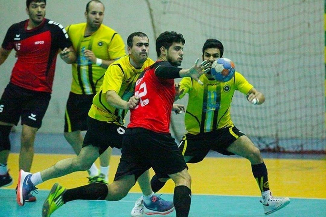 نیروی زمینی و مس صدرنشین شدند