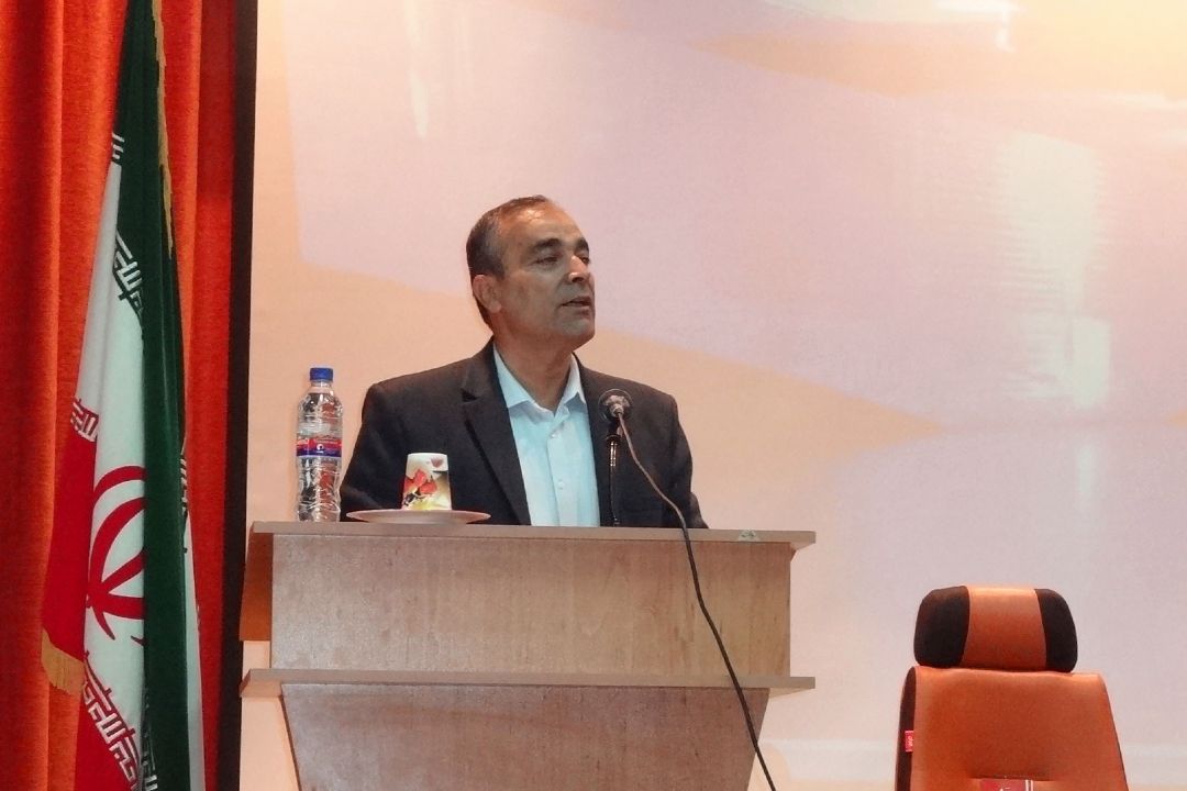 سوء مدیریت مشكل اصلی بازار نهاده های دامی/ تولیدكنندگان از كمبود و گرانی نهاده رنج می برند