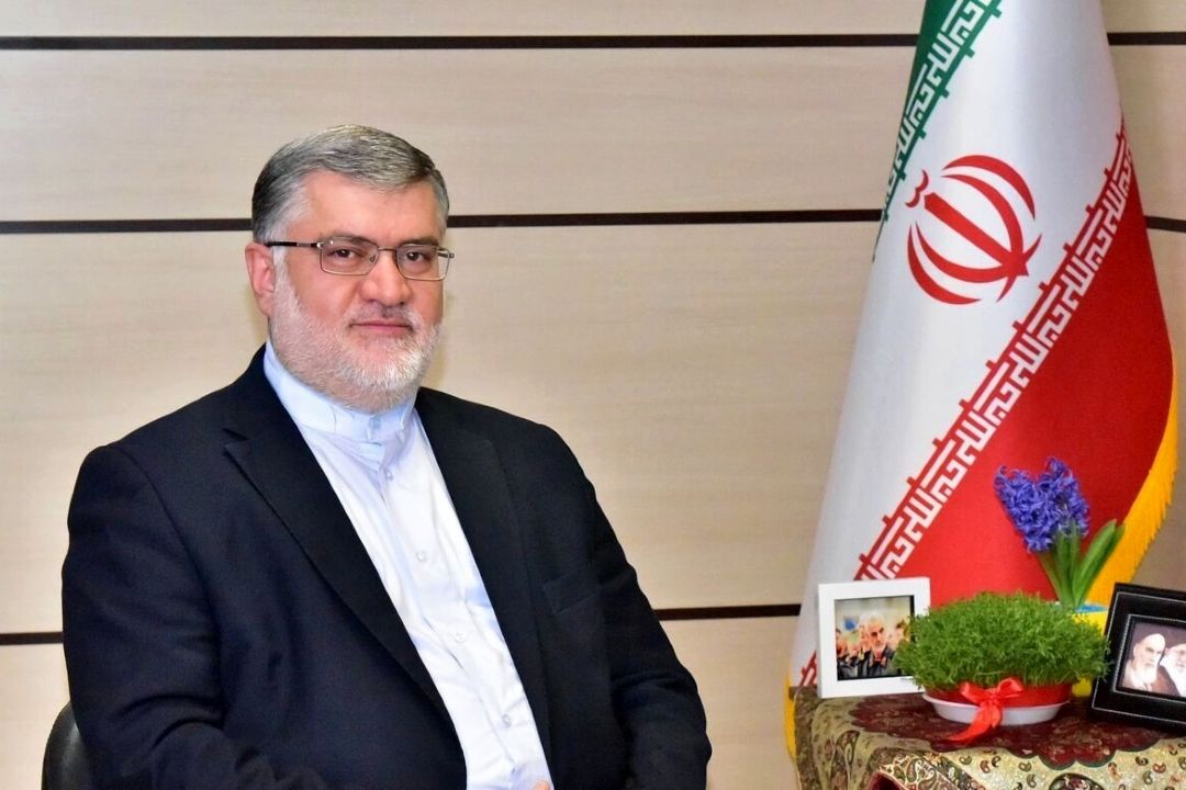 حرم منور رضوی خود به تنهایی مبنای توسعه اقتصادی است.