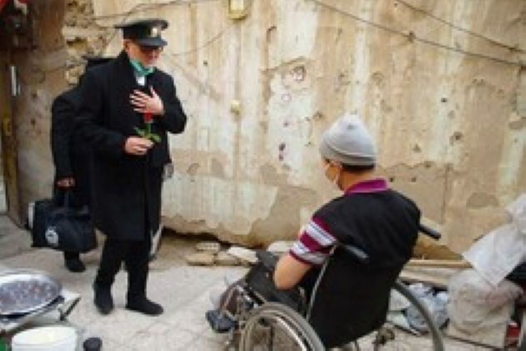 توزیع هزار وعده غذای متبرک حضرت رضا(ع) میان معلولان مشهدی