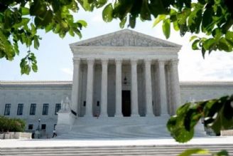 دیوان عالی آمریكا درخواست ابطال پیروزی بایدن در پنسیلوانیا را رد كرد