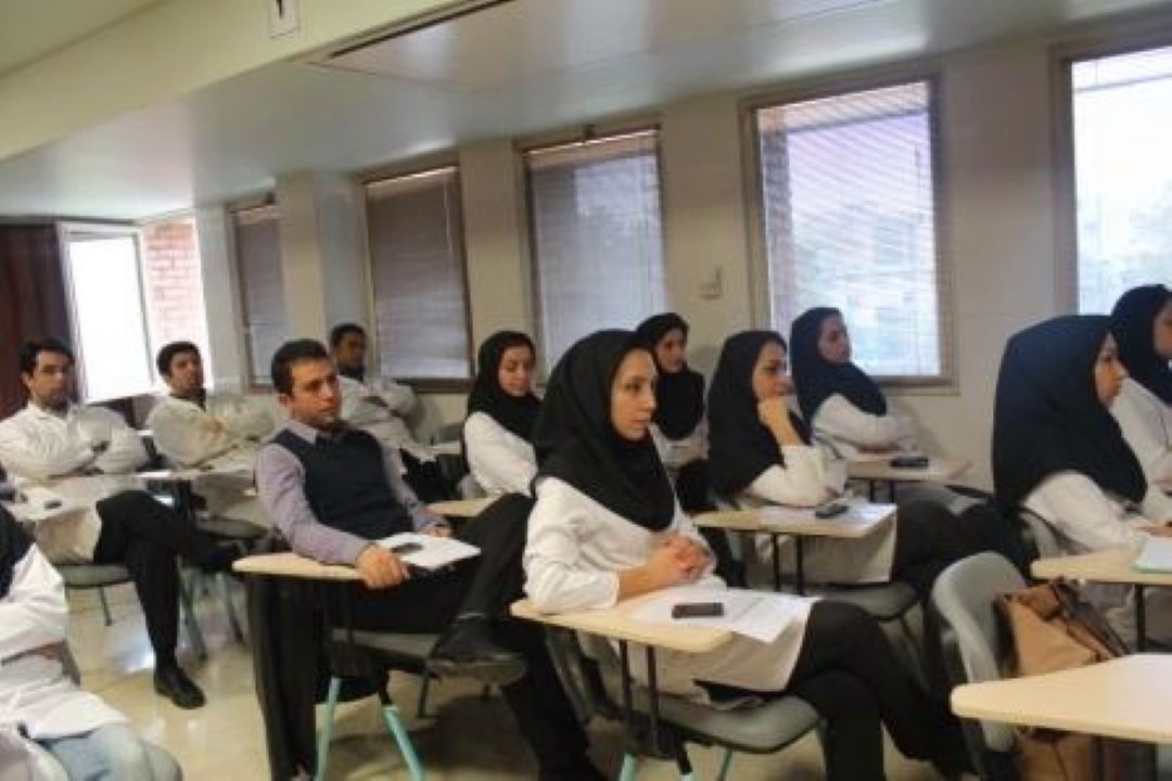 پذیرش دانشجوی پزشكی از مقطع لیسانس از سال 1400