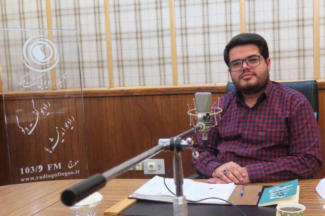 كرسی‌های آزاد اندیشی نباید به فضاهای دانشگاه محدود شود