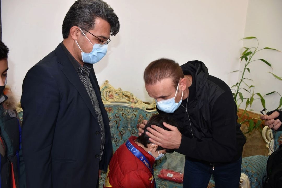 تفقد از خانواده هوادار مرحوم پرسپولیس