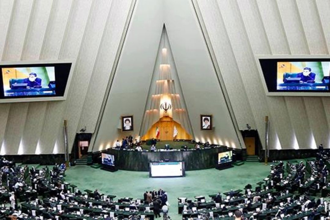 آغاز جلسه علنی مجلس/ بررسی گزارش كمیسیون اصل 90 درباره لایحه بودجه در دستور