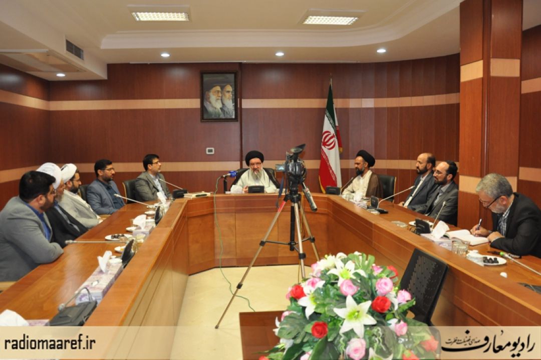 دیدار مدیران و مسئولان رادیو معارف با آیت الله خاتمی 