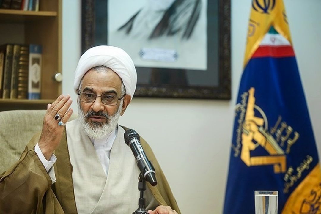 شهید سلیمانی جامعیت را در مكتب رهبری آموخت