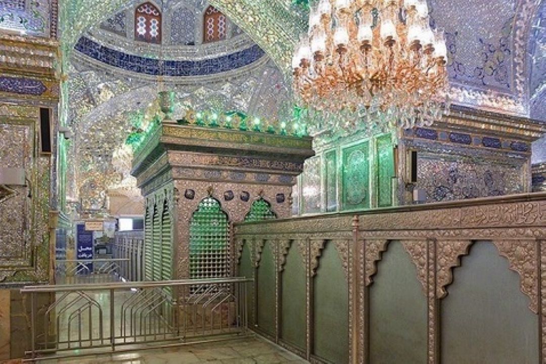 ضریح مطهر حضرت احمدبن موسی (ع) با رعایت پروتكل‌های بهداشتی بازگشایی می‌شود