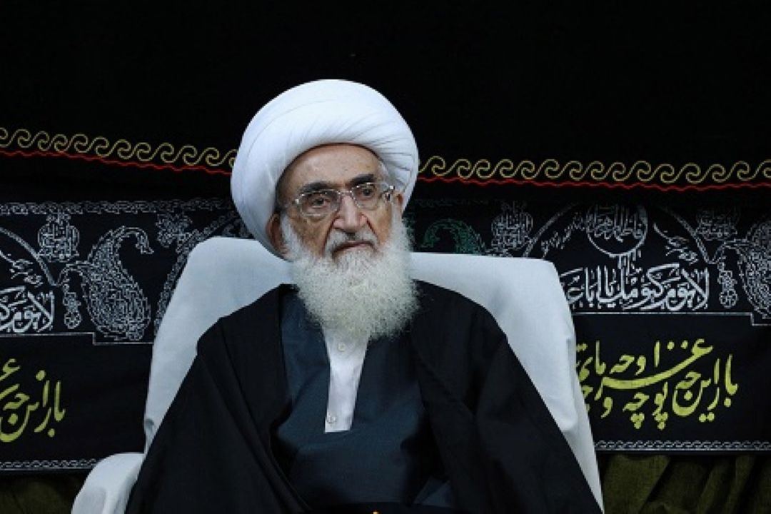 پیام آیت الله نوری همدانی در آستانه 19 دی سالروز قیام مردم قم