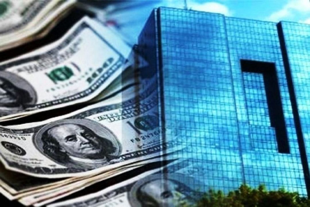نرخ دلار 15 هزار تومان می شود؟/ استقلال بانك مركزی از نرخ ارز تا تورم!