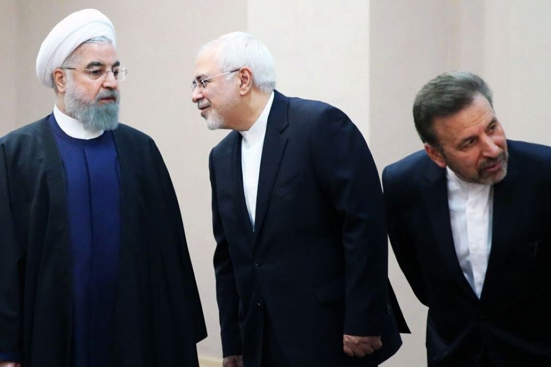 چرا اصلاح‌طلبان به تئوری "من نبودم دستم بود، تقصیر آستینم بود" روی آوردند؟
