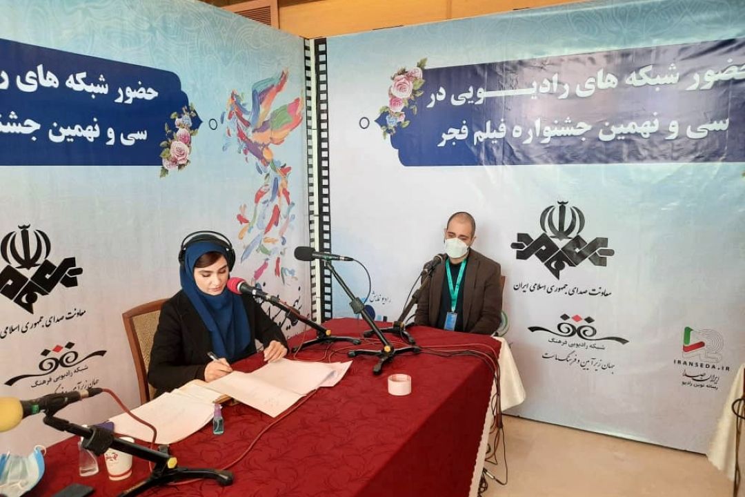 صباغ زاده در رادیو فرهنگ: رمانتیسم عماد و طوبا نگاهی هنری- ادبی در ستایش خانواده است