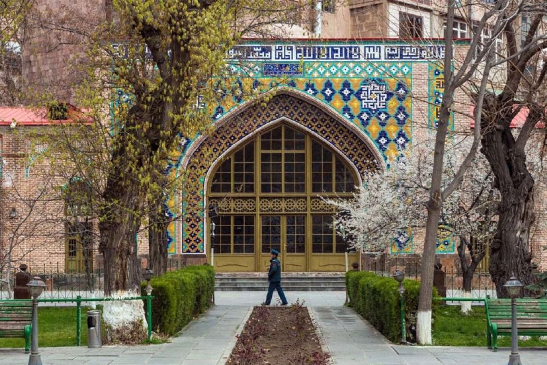 مسجد كبود ایروان؛ یادگار هنر ایرانی در ارمنستان 