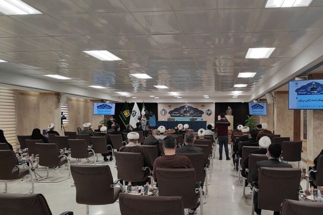 نواب: حج نماد قدرت نرم اسلام است