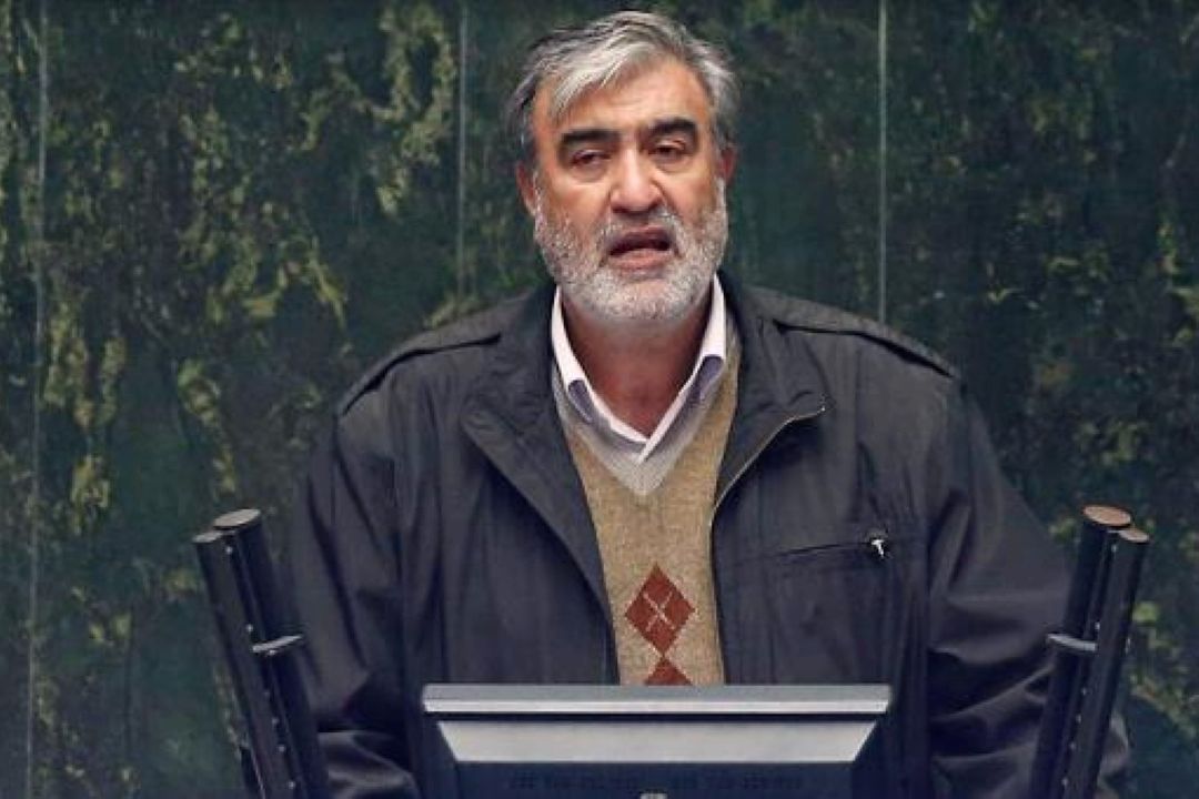 دولت حق ندارد چوب حراج به منافع حیاتی ایران بزند/تفاهم نامه دولت و آژانس برای مجلس محلی از اعراب ندارد