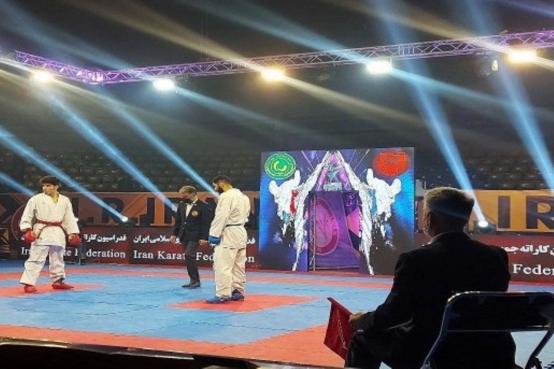 مس رفسنجان قهرمان لیگ برتر كاراته شد