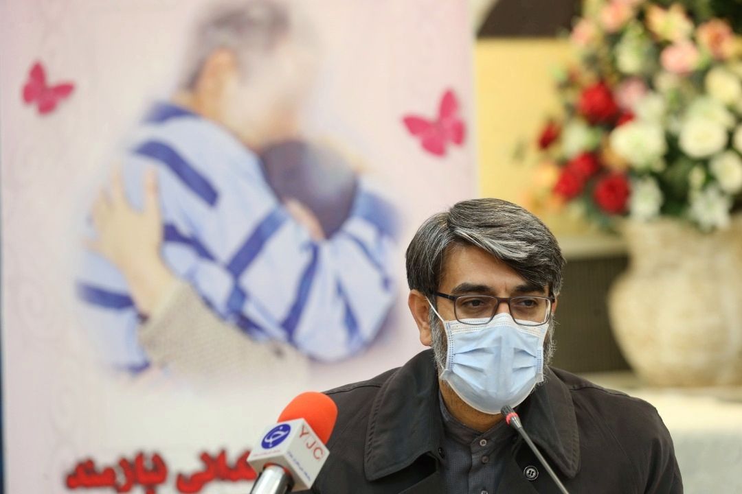 رئیس سازمان زندانها از اهالی رادیو تقدیركرد