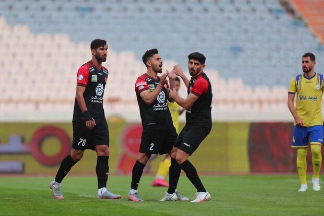 برتری پرسپولیس مقابل نفت مسجد سلیمان  