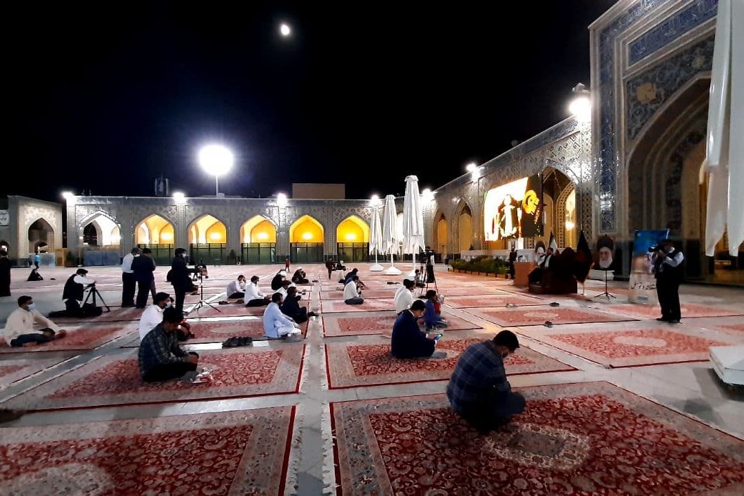مراسم استغاثه و توسل شیعیان هندی به حضرت رضا (ع) 