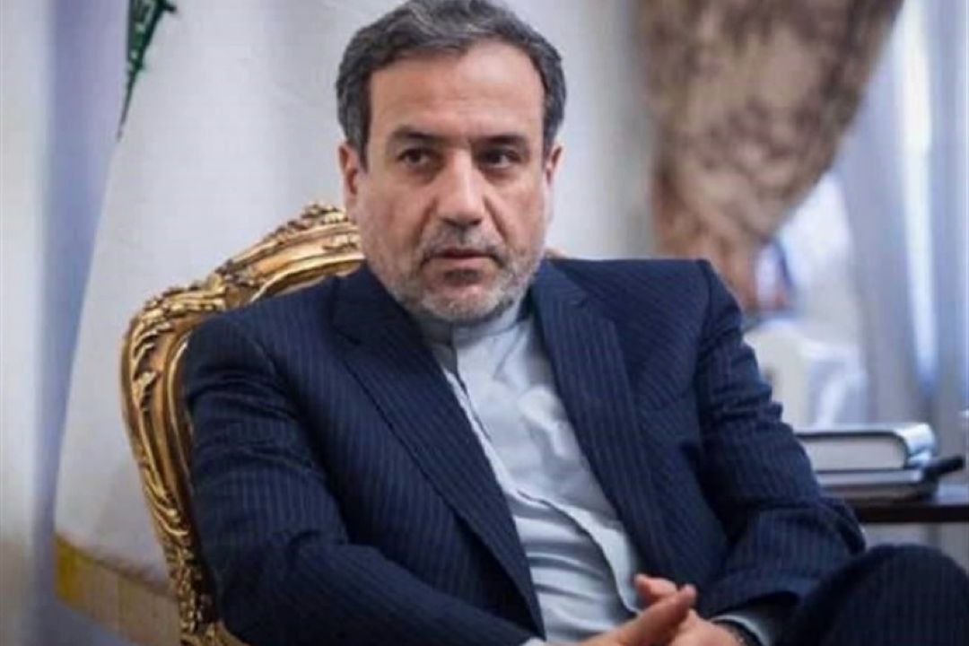 عراقچی: مشاهده پرچم رژیم صهیونیستی بر فراز ساختمان‌های دولتی وین دردناك است