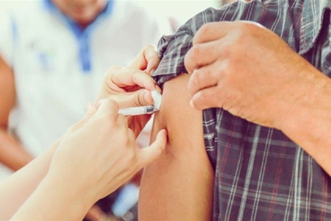 چرا بیشتر واكسن‌ها به بازو تزریق می‌شوند؟