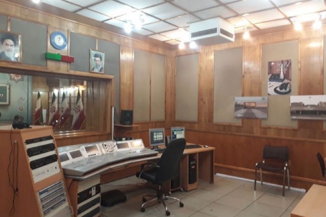 بازدید معاون صدا از استودیوهای ضبط برنامه های انتخاباتی در رادیو