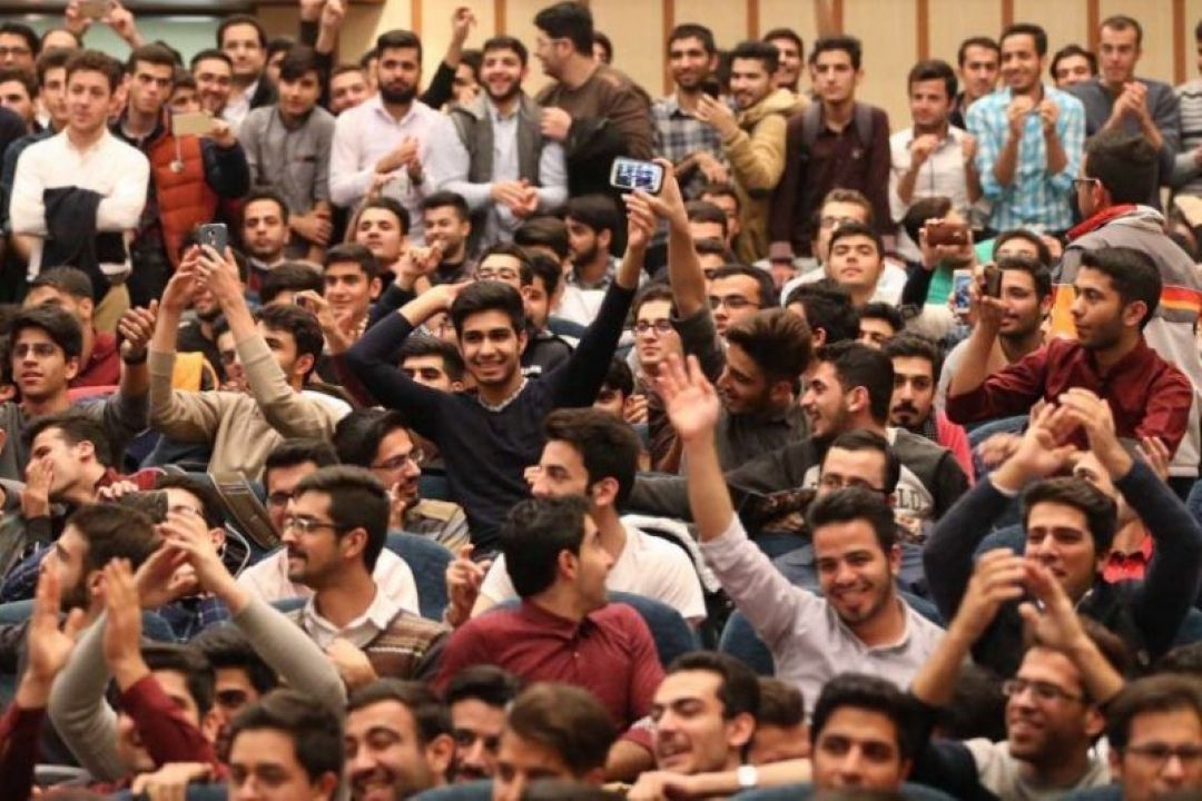 كمك گرفتن از نسل جوان برای تبیین فرهنگ‌های جدید