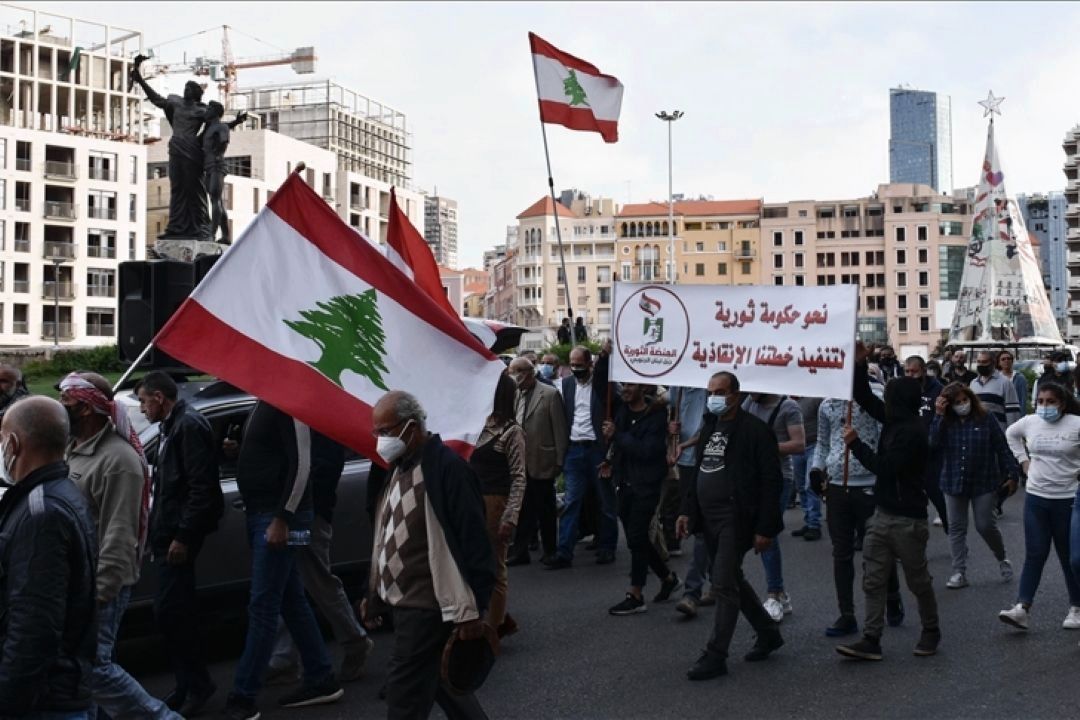 Changing the political structure is the only way out for Lebanon