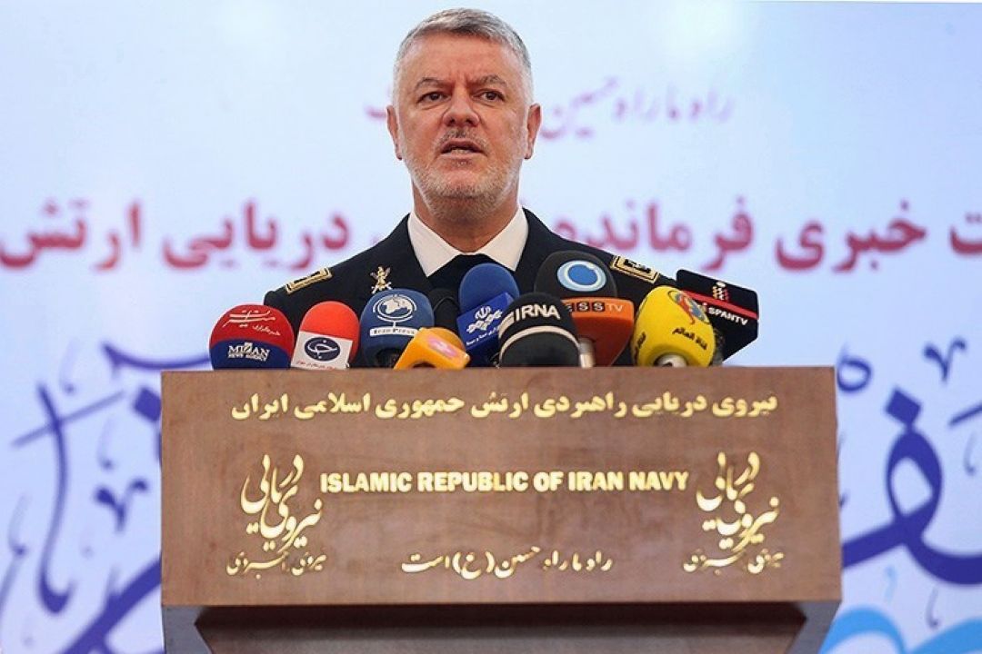 دریادار خانزادی : ناوشكن دماوند تا دوماه دیگر به نداجا ملحق می شود/ ساخت ناو اطلاعاتی اقیانوس پیما در آینده نزدیك