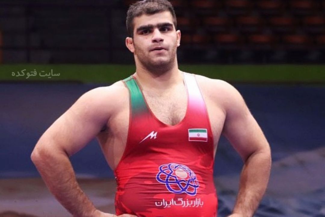 امین میرزازاده پیروز نبرد اول كشتی