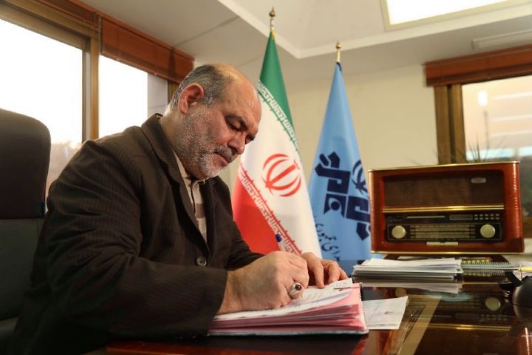 پیام تبریك معاون صدا به خبرنگاران و گزارشگران رادیو