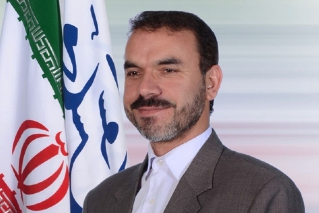 اگر محور توسعه را روستا قرار دهیم از اقتصاد بیمار و وابسته دور خواهیم شد