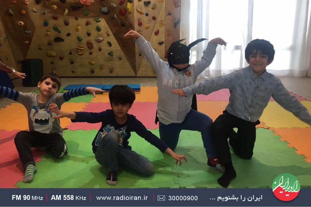 تاملی بر جای خالی اسباب بازی های نمایشی در؛ كافه هنر