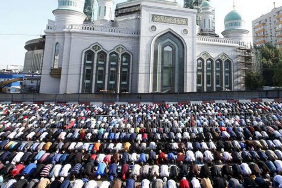 منطقه آستراخان روسیه یكی از كانون های حضور مسلمانان در این كشور 
