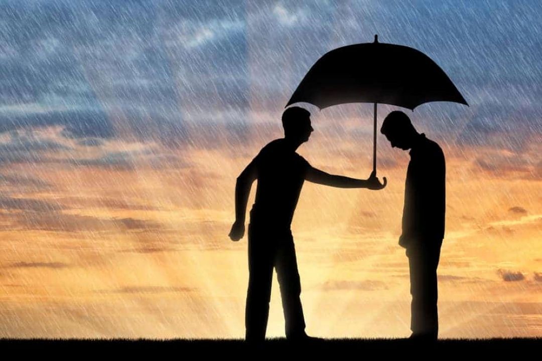 ایجاد روحیه ایثار و فداكاری در آحاد مردم با جهت دهی به امور فرهنگی